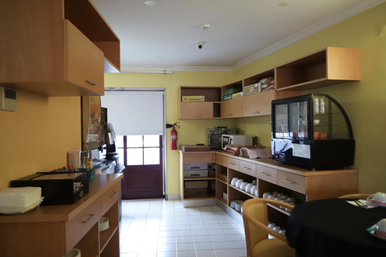 Hospedaria Robalo Sabugal Bagian luar foto